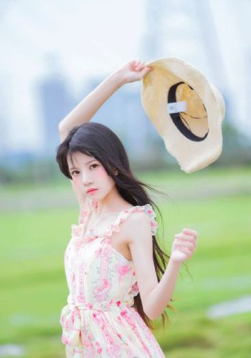 国产人人爱人人操人人_英文版字幕