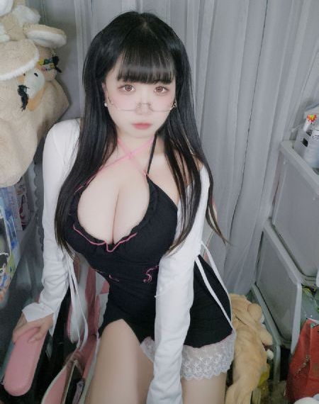 被sm主人调教成听话小m奴_蓝光高清完整版