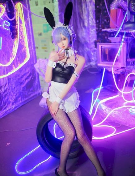 亚洲美女网站一区_免费手机在线看观看