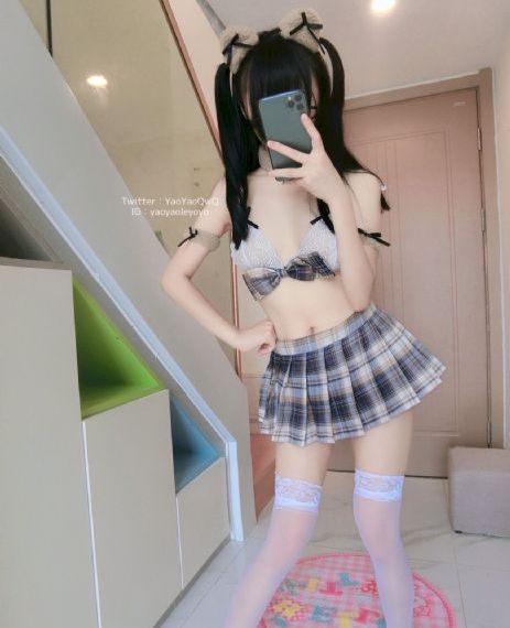 欧美丝袜高跟鞋hd_1080PHD在线观看