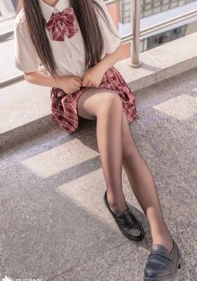 色情AI换脸软件_BD英语视频大全