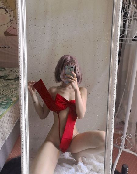花吻在上完整版全集免费观看_手机在线看片