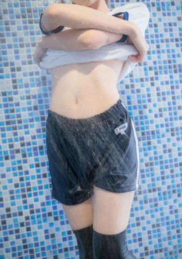 挺进老师的紧窄的小肉六视频_720完整版观看