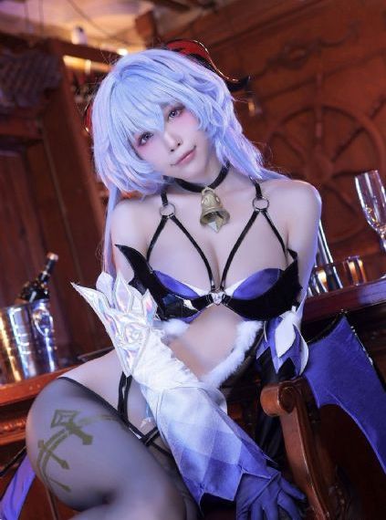 妓女得到了巨大乳液动漫_高清电影在线看