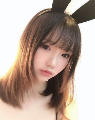 客厅里ying乱亲女h_DVD电影在线看